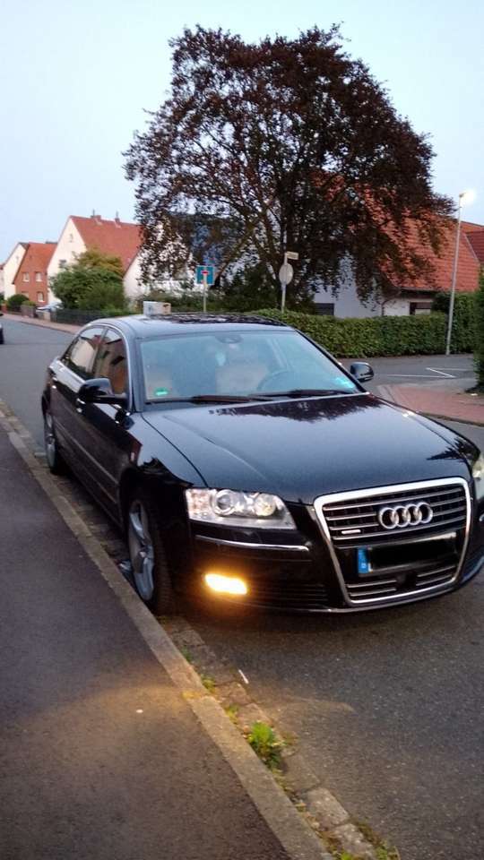 Audi A8 4.2 FSI quattro Langversion