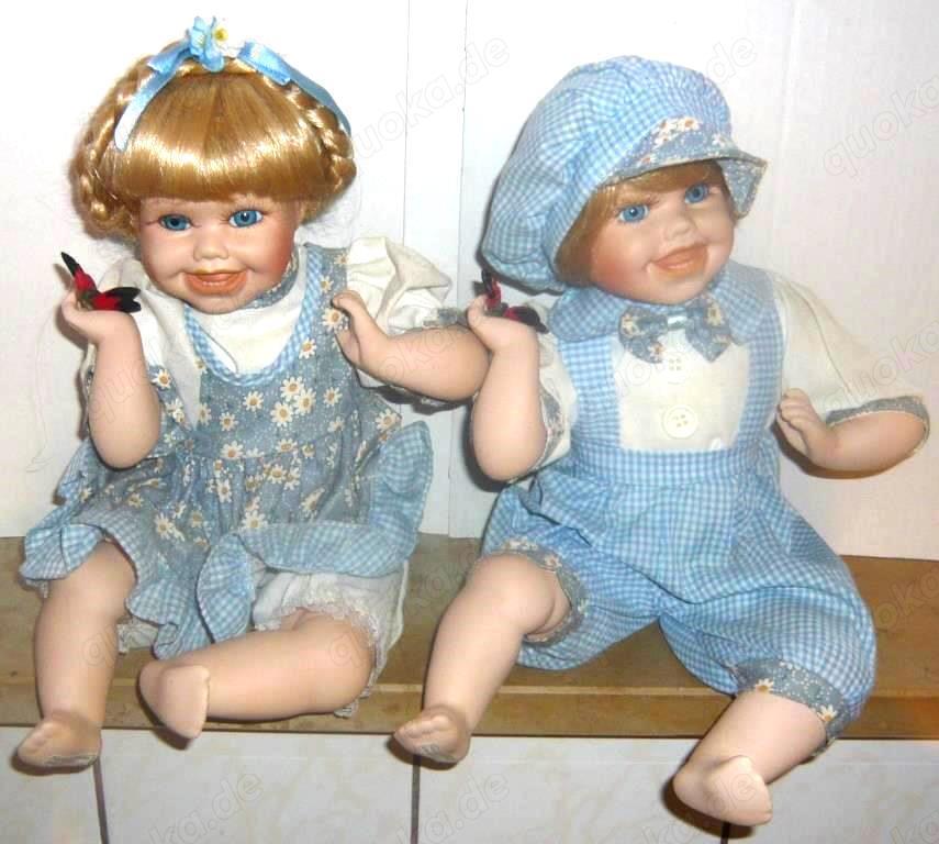 2 Sammlerpuppen Puppe sitzend 26 cm auch zur Deko