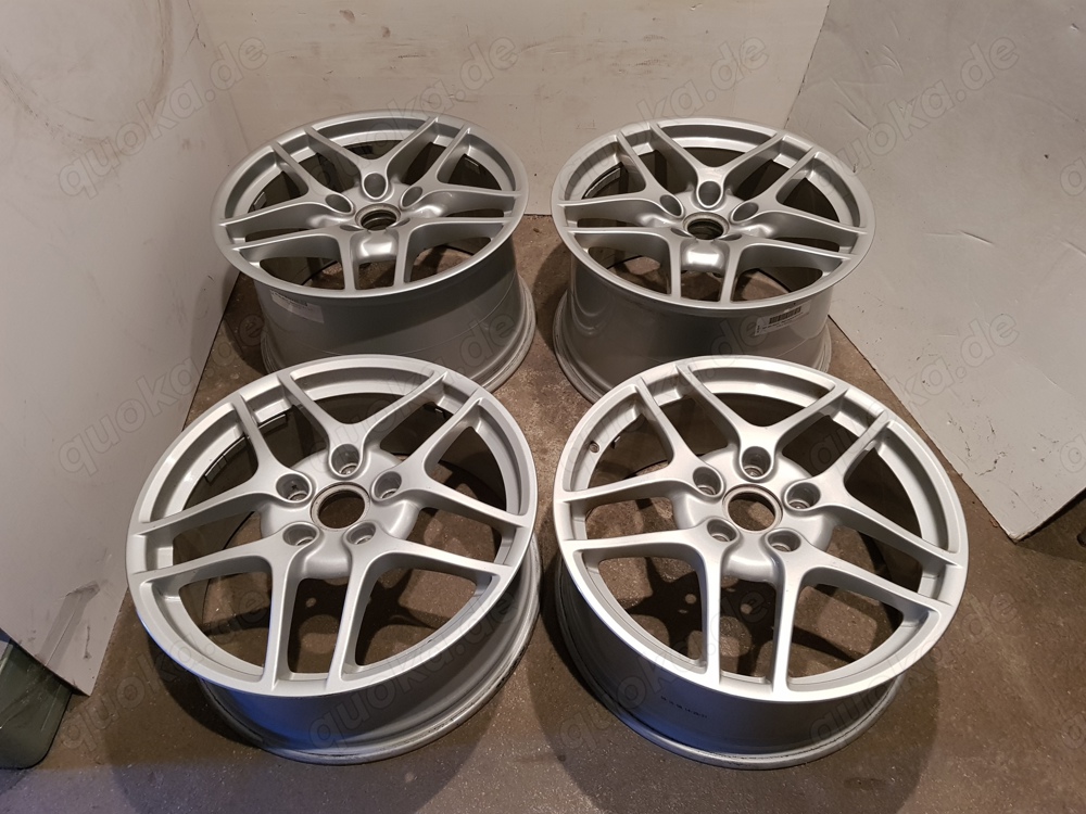 Orig.Porsche 8+11x19 Zoll Felgen Carrera S 997362157 + 997362163