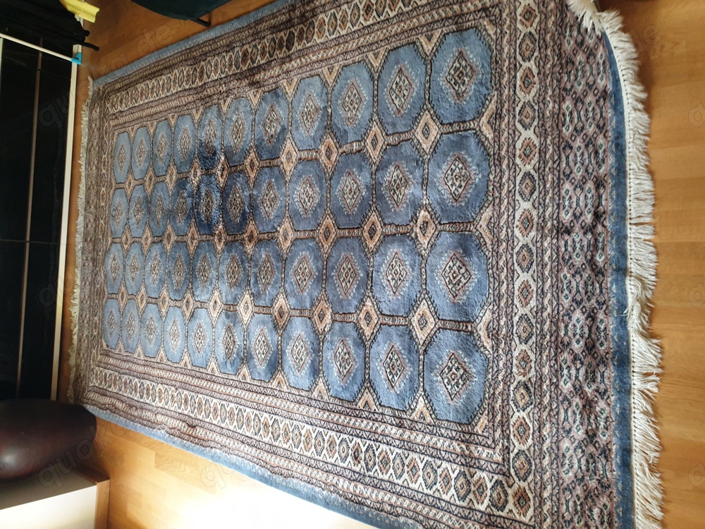 Teppich  2.90m lang 1.80  breit 