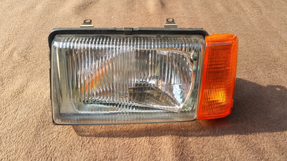 Original Bosch Scheinwerfer für Opel Rekord E1 Neu