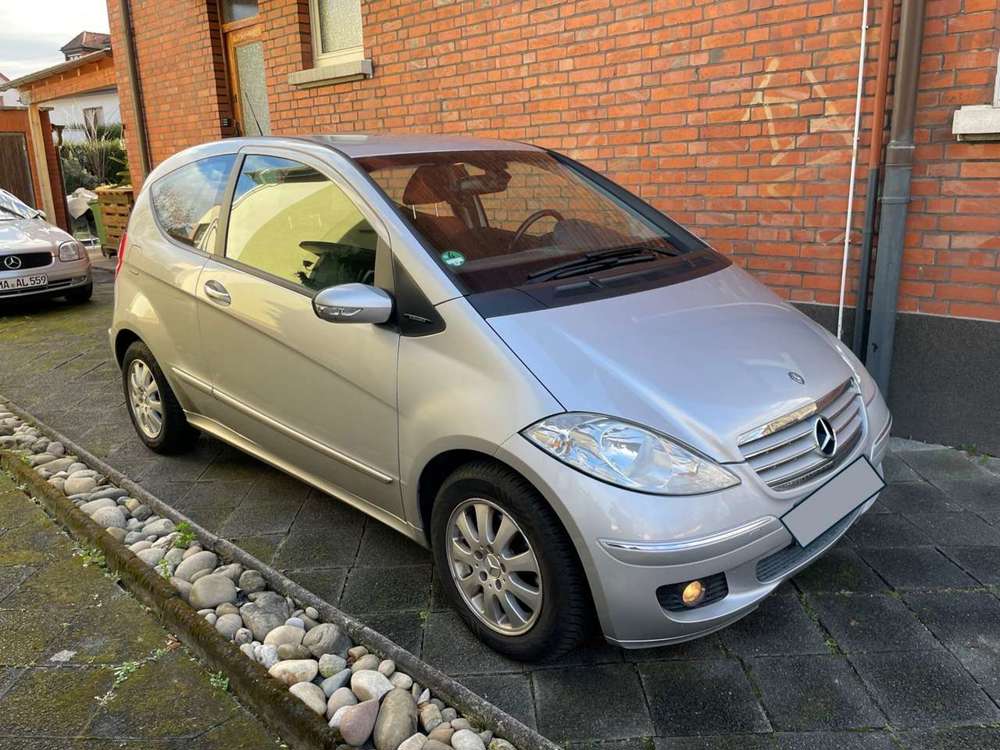 Mercedes-Benz A 180 A 180 CDI Autotronic Elegance DPF