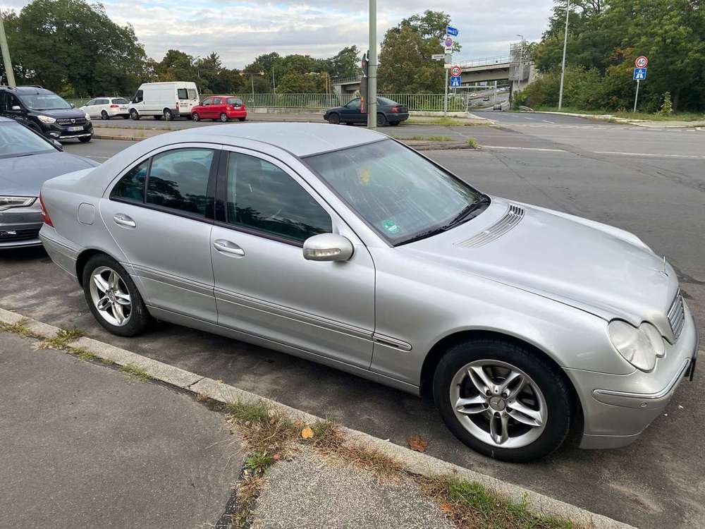 Mercedes-Benz C 240 Classic