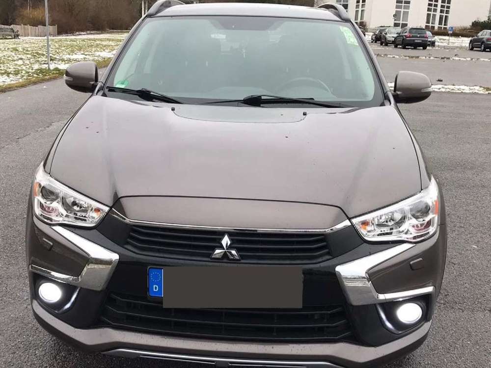 Mitsubishi ASX 2.2 DI-D 4WD Automatik Diamant Edition+