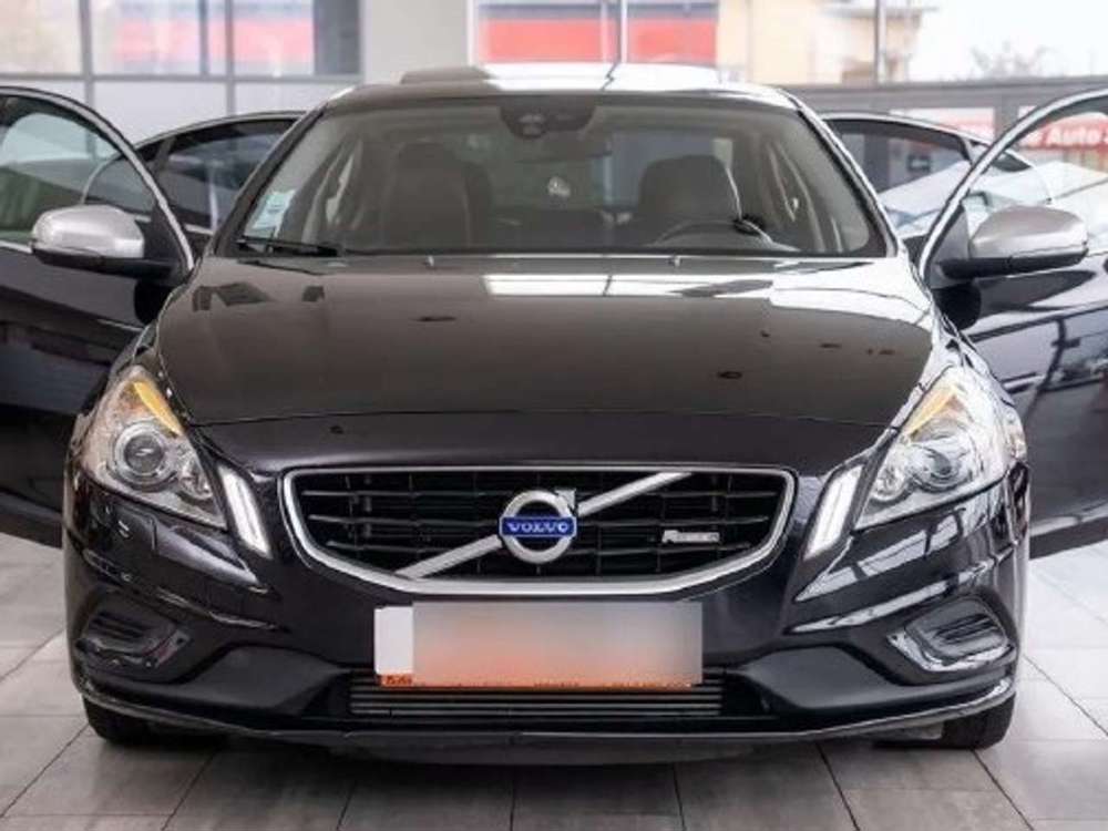 Volvo S60 D5 AWD Geartronic R-Design