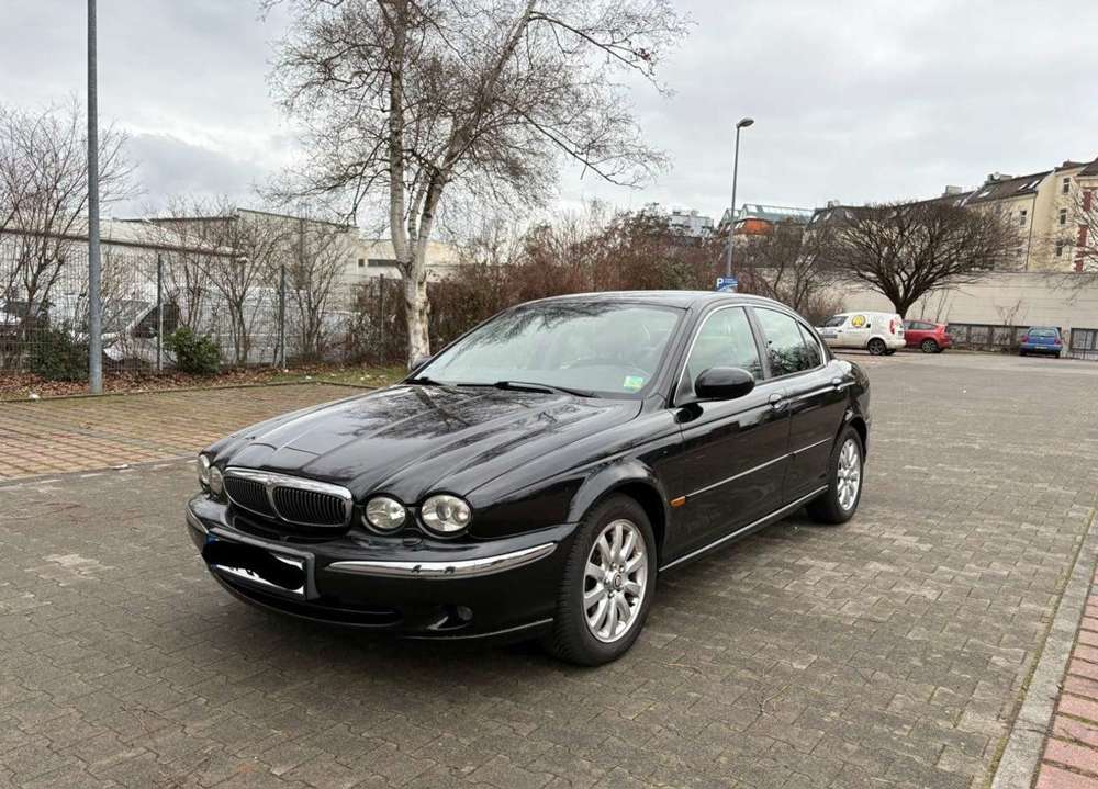 Jaguar X-Type 2.5 V6 Executive, Allrad 4x4, HU/AU TÜV neu