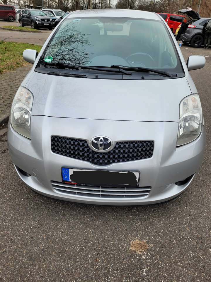 Toyota Yaris Yaris 1.3 VVT-i Sol