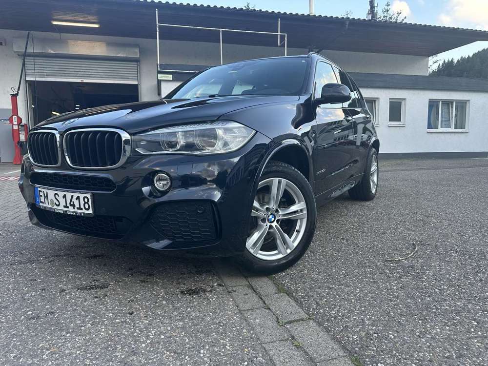 BMW X5 xDrive 30d M ab Werk pano kamera