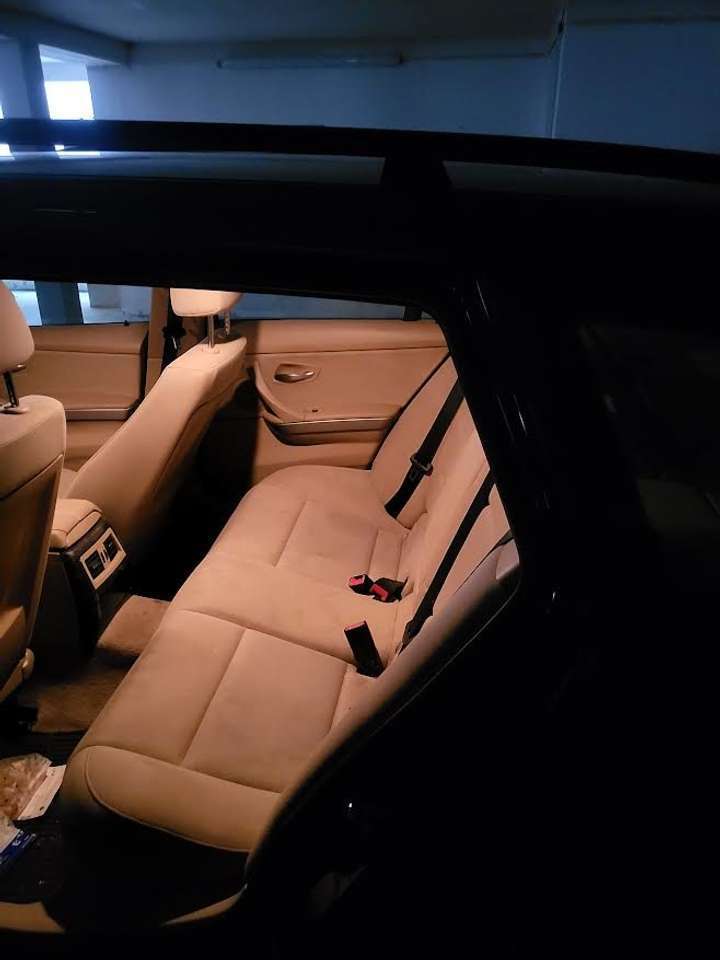 BMW 320 320i touring