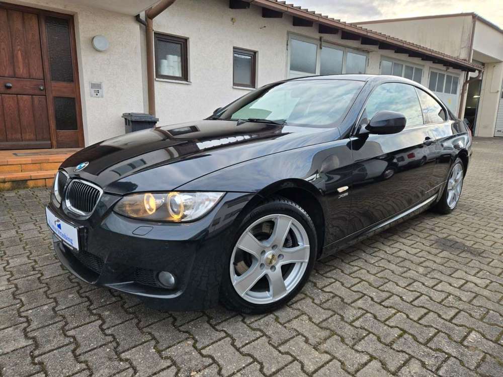BMW 330 Baureihe 3 Coupe 330i xDrive