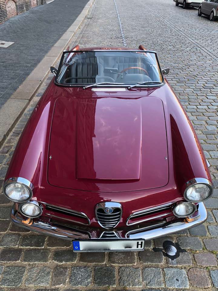 Alfa Romeo Spider 2600