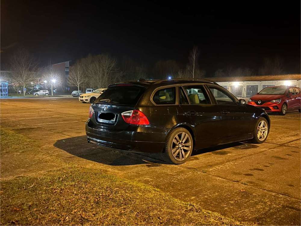 BMW 320 320d DPF Touring Export