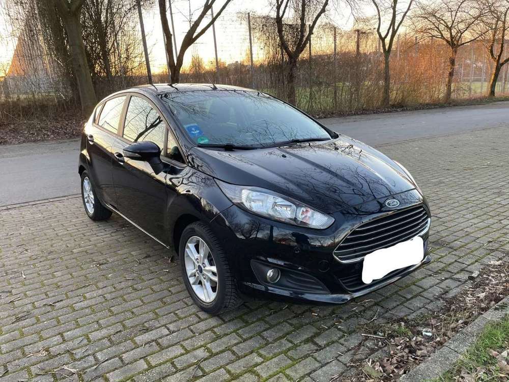 Ford Fiesta Fiesta+1.2+EcoBoost+SYNC+neue Getriebe+Reifen usw