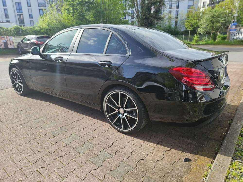 Mercedes-Benz C 220 C 220 BT COMAND ILS LED Keyl-GO Kamera PTS Sitz