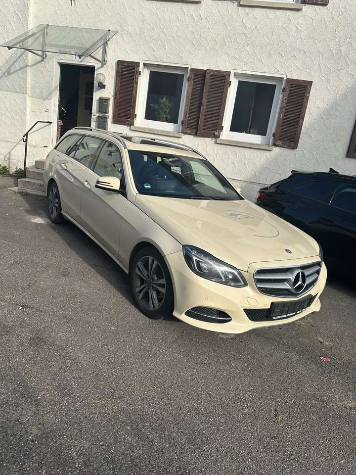 Mercedes-Benz E 200 E 200 CDI BlueEfficiency (212.205)