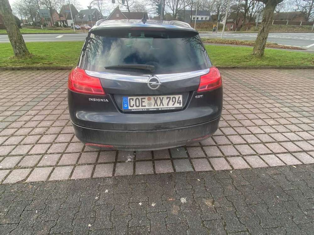 Opel Insignia INSIGNIA SPORTS TOURER SW