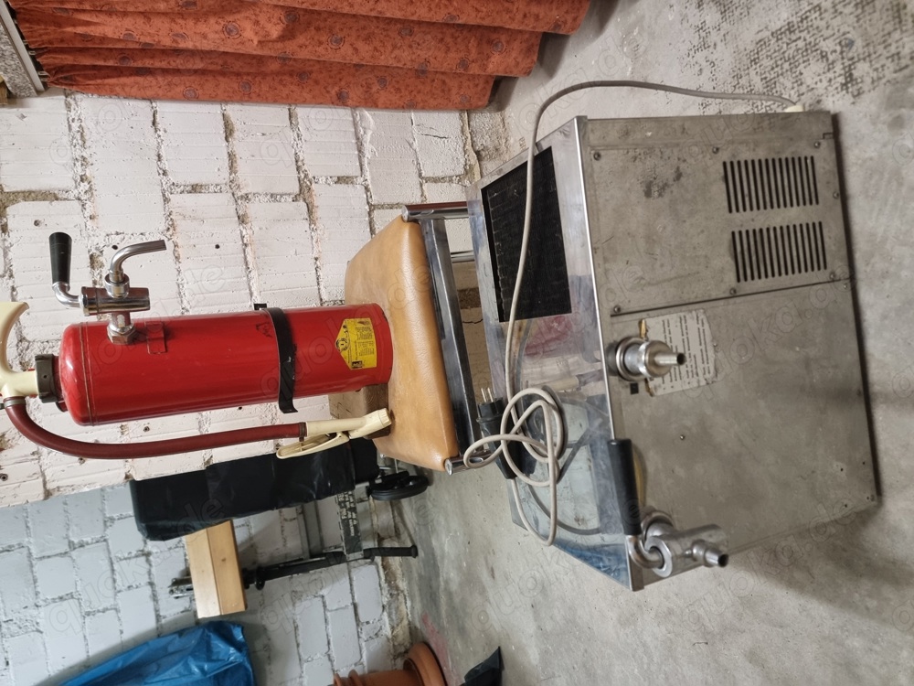 FEUERWEHR, Schankanlage, Bierzapfanlage, Zapfanlage mit Feuerlöscher   Durstlöscher
