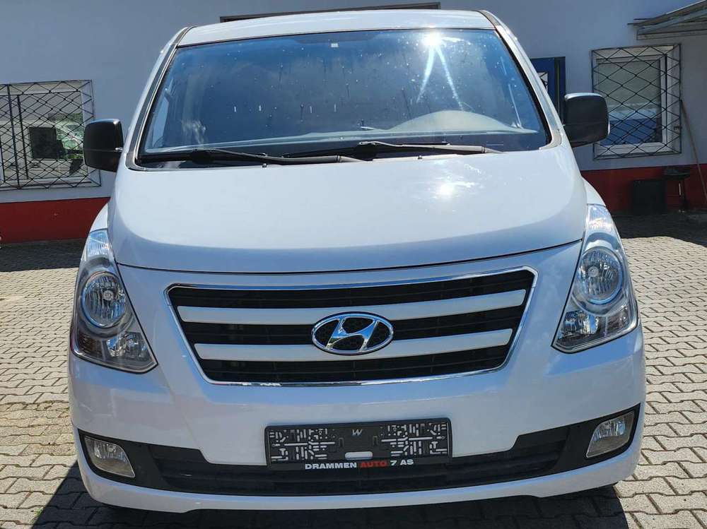Hyundai H-1 Hyundai H1 Transporter mit Scheiben