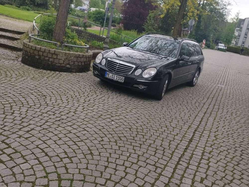 Mercedes-Benz 220 E klasse Motor schade /hagel schade