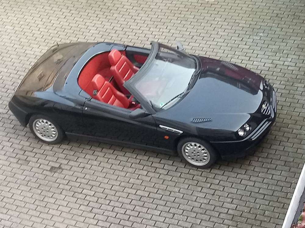 Alfa Romeo Spider Spider 2.0 16V T-Spark L, HU 8/2026, 128Tkm, 2.Hd.