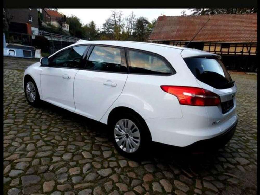 Ford Focus Focus+Turnier+1.5+TDCi+DPF+Start-Stopp-System+Ambi