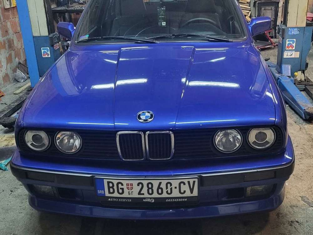 BMW 320 320i touring