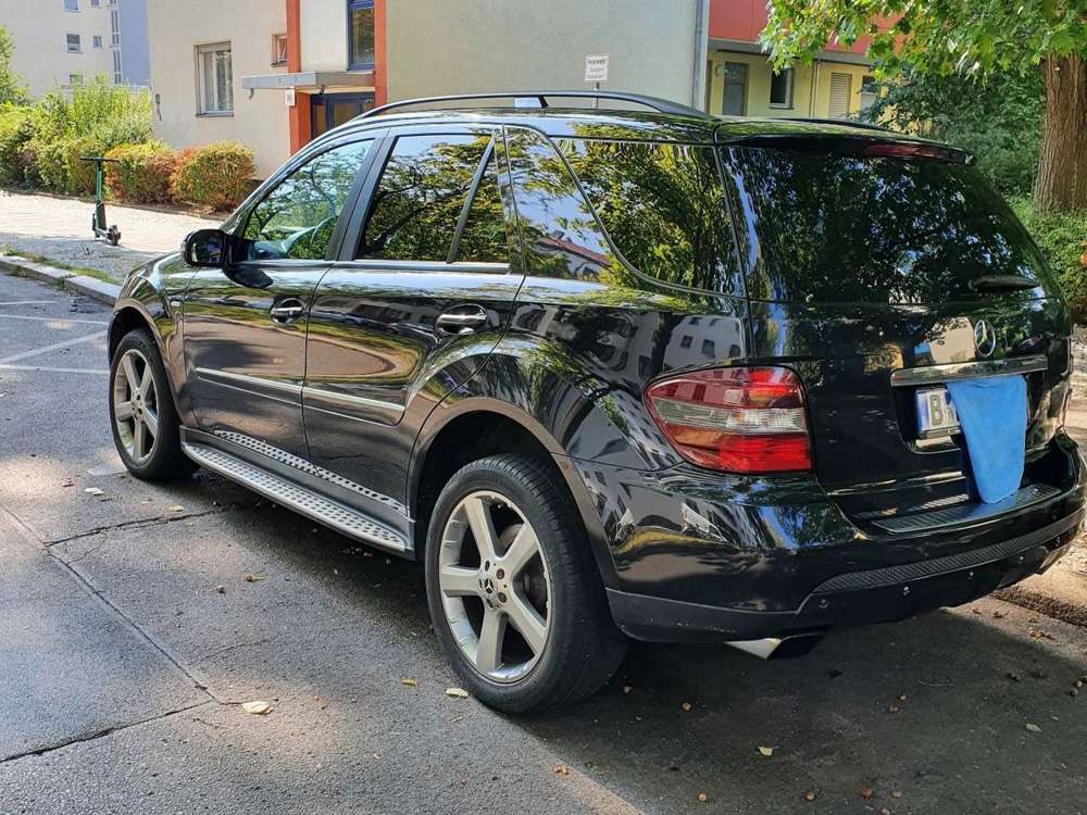 Mercedes-Benz ML 320 CDI 4Matic 7G-TRONIC DPF Edition 10