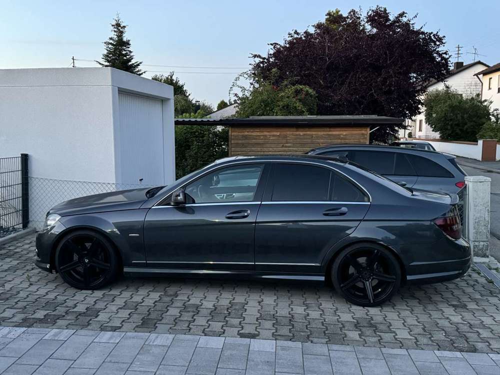 Mercedes-Benz C 350 7G-TRONIC Avantgarde