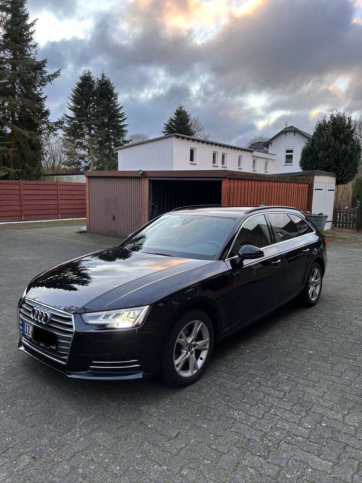 Audi A4 sport, Leder, Matrix, dunkle Heckleucchten