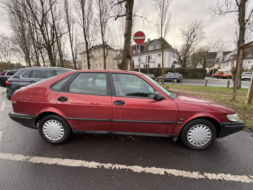 Saab 900 (1997)