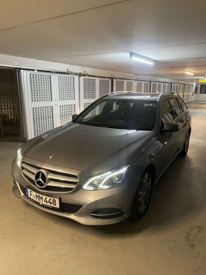 Mercedes-Benz E 350 T BlueTEC 4Matic 7G-TRONIC Elegance
