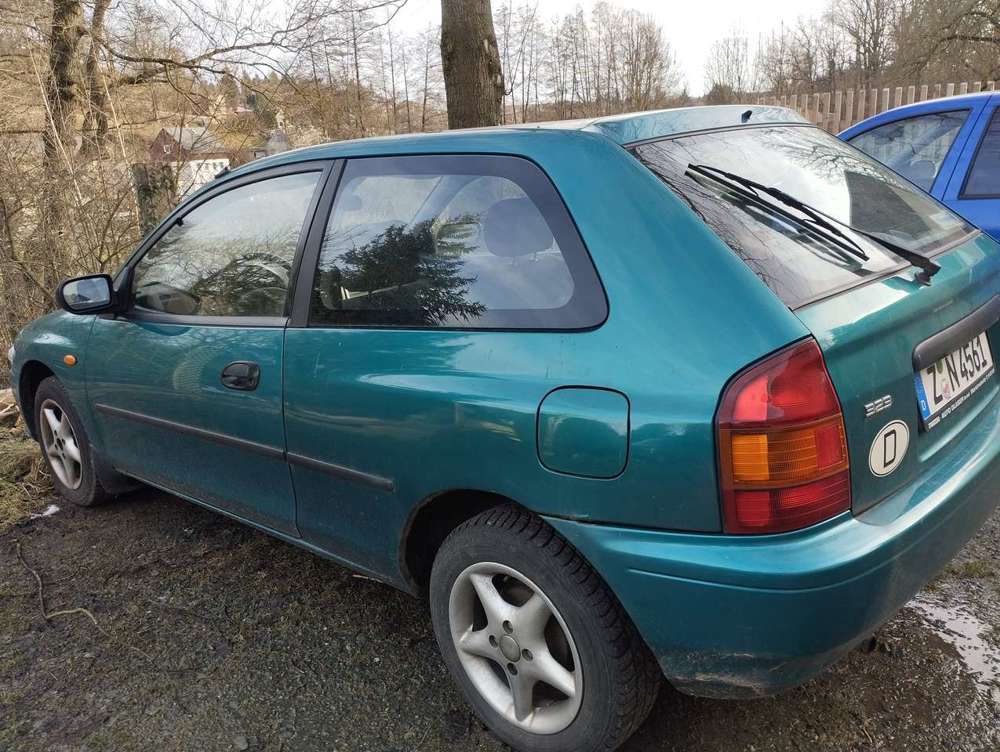 Mazda 323 323 1.4i LX
