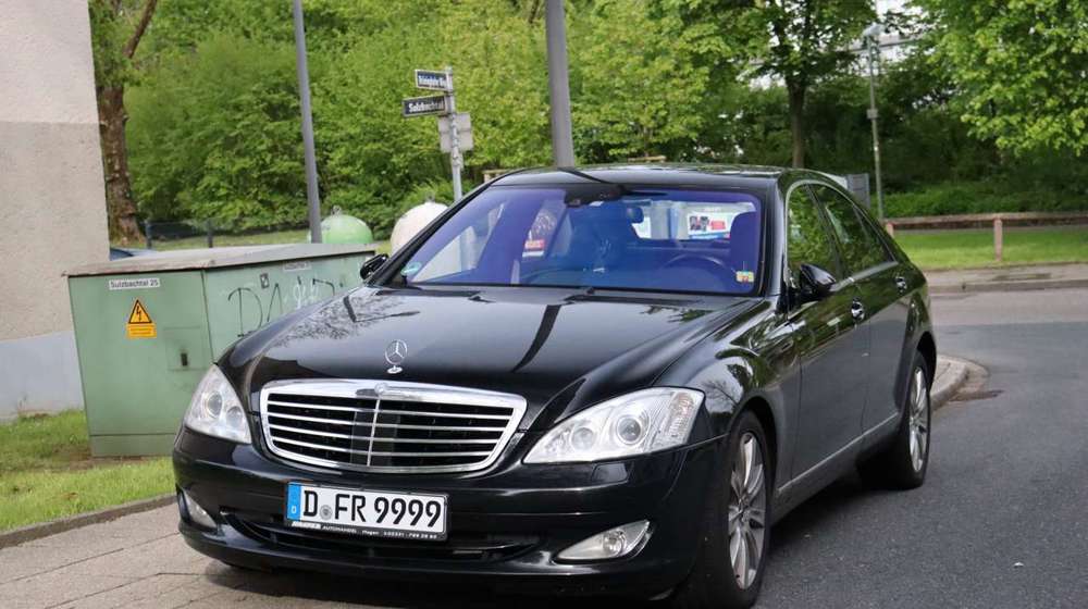 Mercedes-Benz E 500 mercedes S500 4Matic 2008