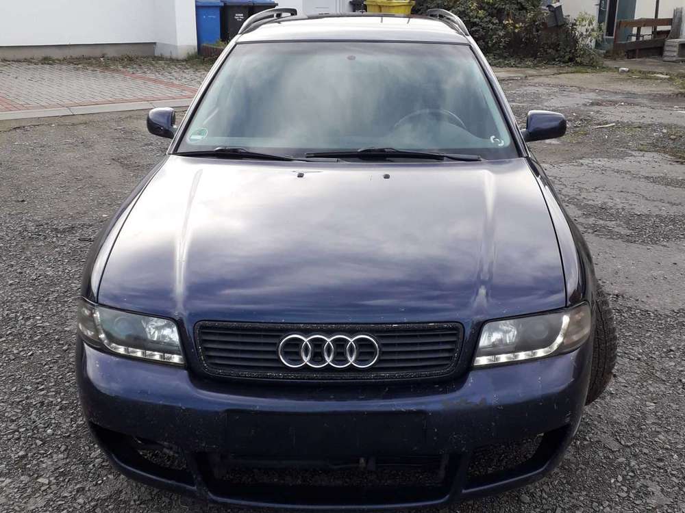 Audi A4 A4 Avant 2.6