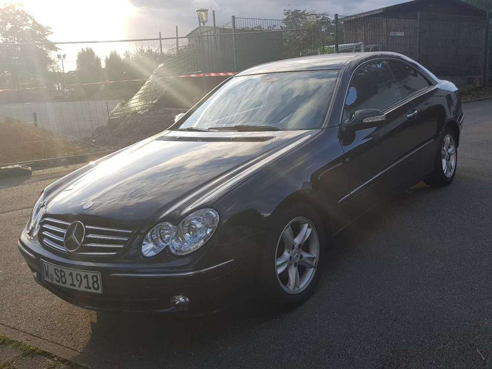 Mercedes-Benz CLK 200 Coupe Kompressor Avantgarde