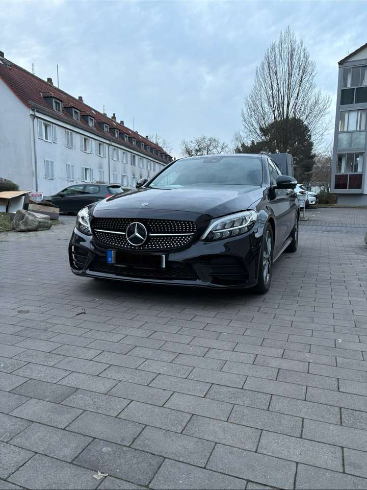 Mercedes-Benz C 300 C 300 d 9G-TRONIC AMG Line