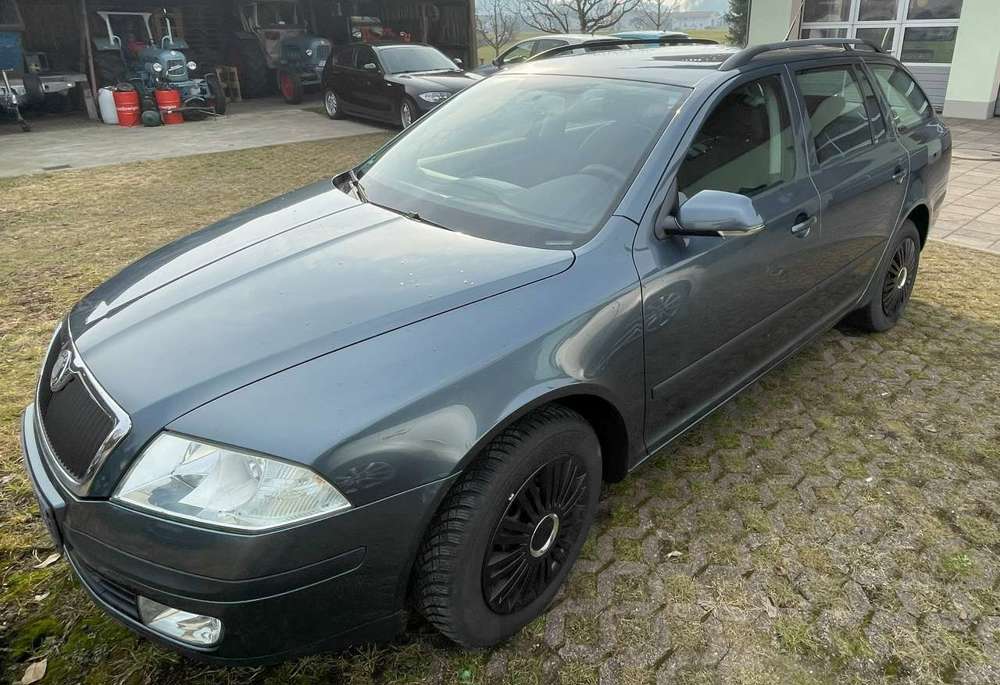 Skoda Octavia Octavia Combi 1.6 FSI Ambiente