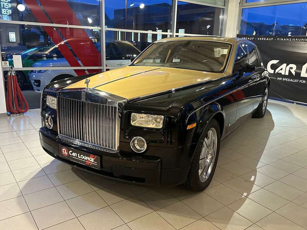 Rolls-Royce Phantom Dubai Bespoke Edt.|Two Tone|Power Close Doors|
