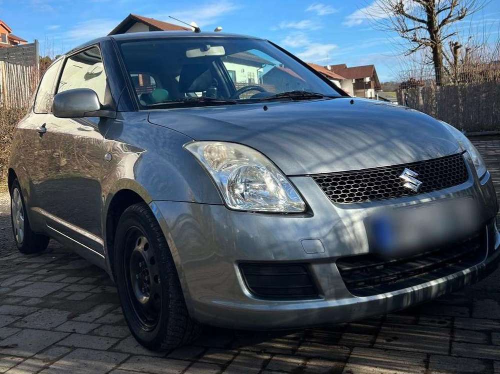 Suzuki Swift Swift 1.3 Club Edition