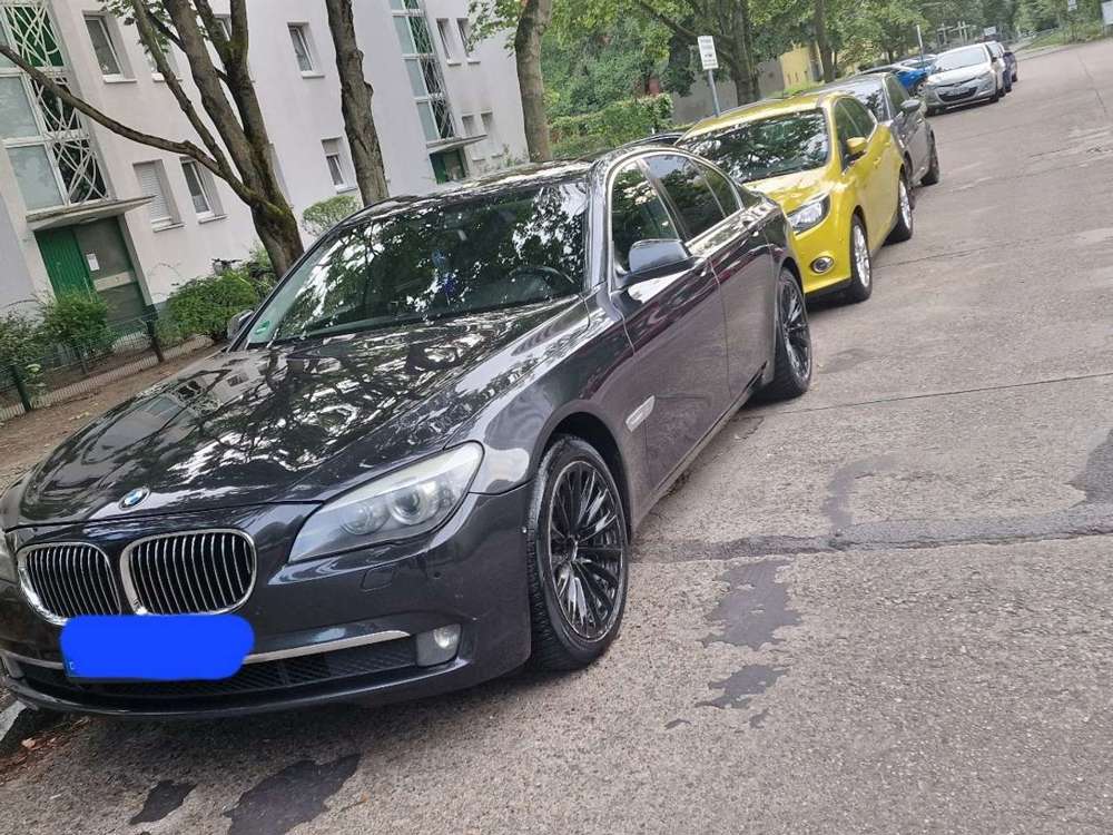 BMW 730 730d