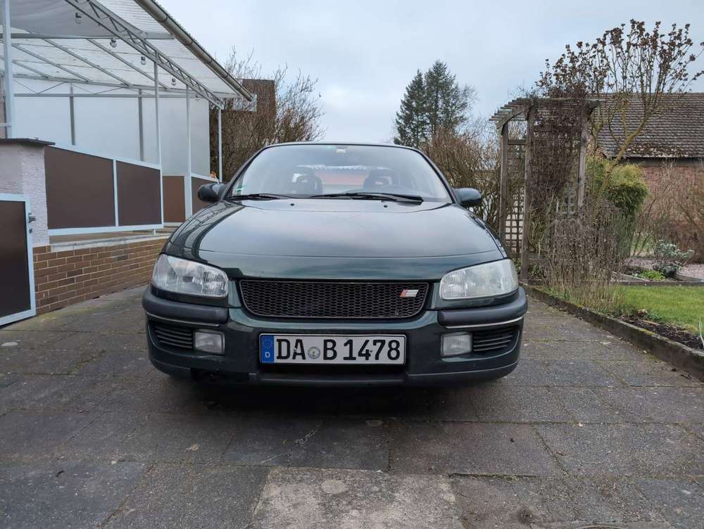 Opel Omega Omega 2.0 16V CD