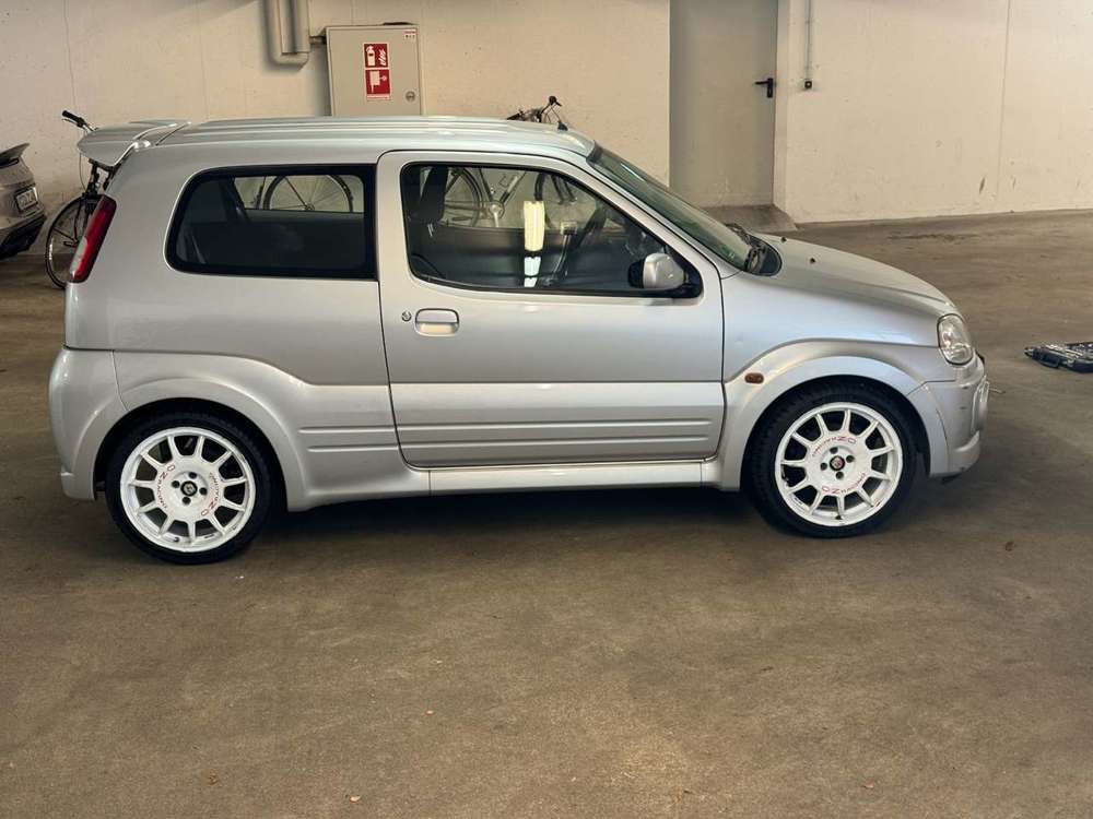 Suzuki Ignis 1.5 Sport (919kg)