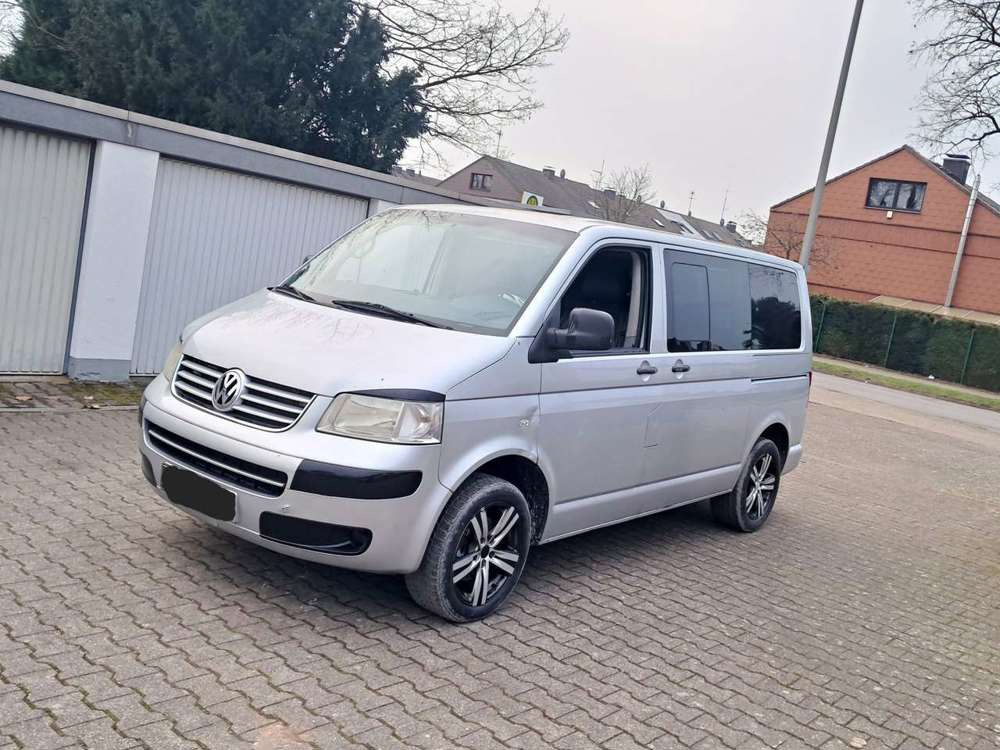 Volkswagen T5 Caravelle Kurz Autm. DPF Comfortline