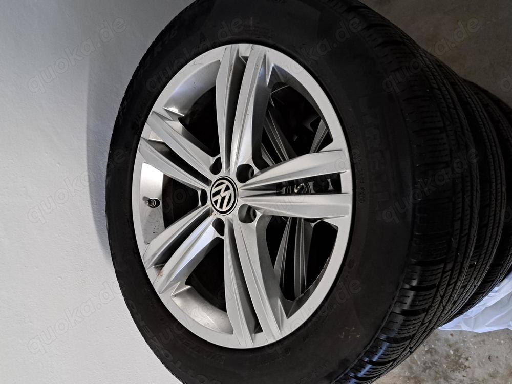 4 Alufelgen VW Tiguan 2 Sebring 7J x 18 Zoll Winterreifen 235 55 R18 4 Alufelgen VW Tiguan 2 Sebring 7J x 18 Zoll Winterreifen 235 55 R18