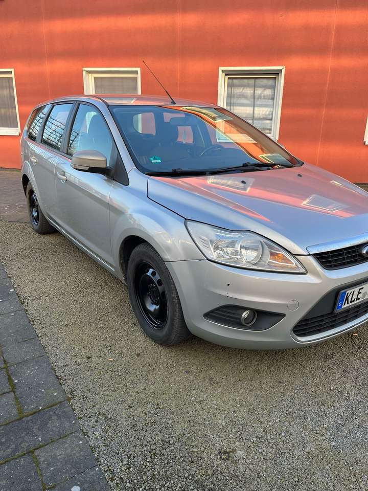 Ford Focus Turnier 1.6 Ti-VCT Style