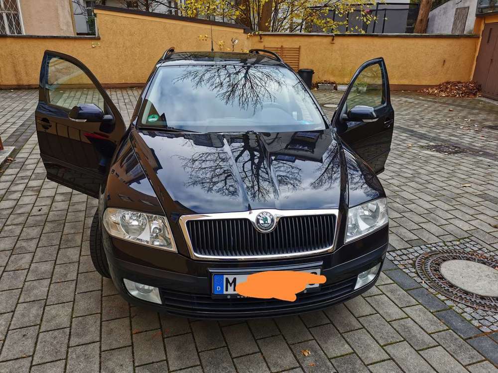 Skoda Octavia Octavia II Combi Combi 1.6 Classic