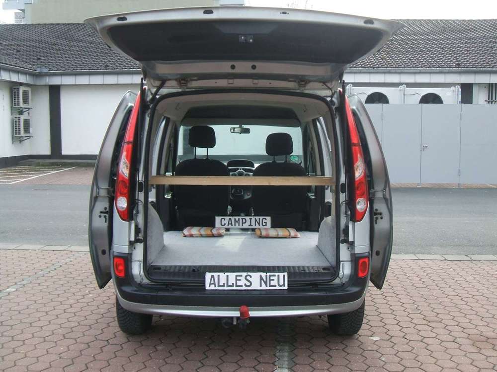 Renault Kangoo 1,6-110* Tramper-Camper*Klima*AHK*TÜV-ALLES-NEU