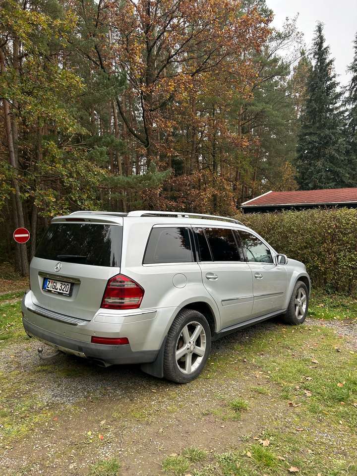 Mercedes-Benz GL 320 CDI DPF 4Matic 7G-TRONIC