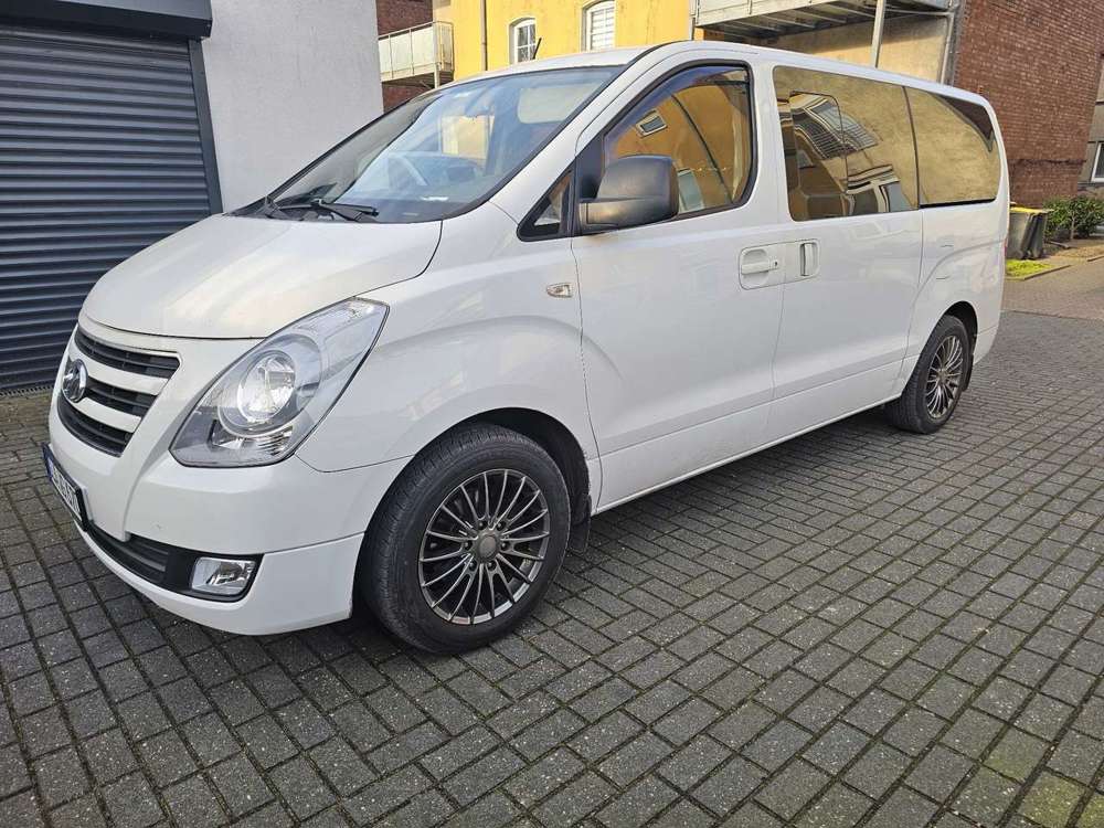 Hyundai H-1 2.5 CRDi Travel Premium