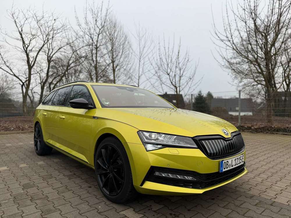 Skoda Superb Combi 1.4 TSI iV DSG Sportline